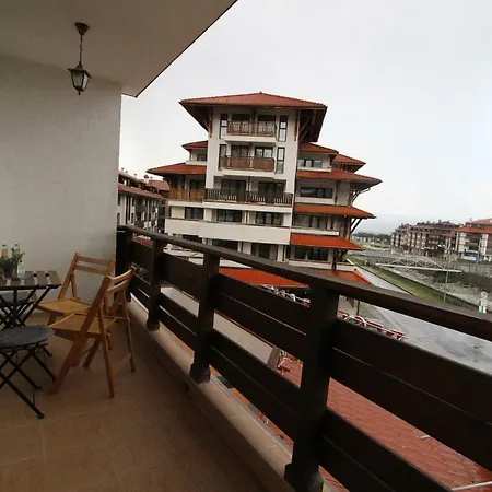 דירה Pine Tree D34 *