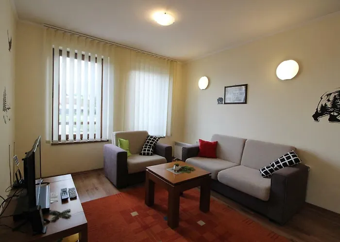 Pine Tree D34 Bansko