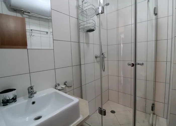 Pine Tree D34 Apartament *